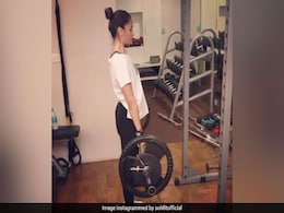 Alia Bhatt Sets Personal Record With 70 Kg Deadlift. Her Reaction When Trainer Missed A Count Alia Bhatt Sets Personal Record With 70 Kg Deadlift. Her Reaction When Trainer Missed A Count