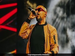 Supreme Court Stays Fine On Vishal Dadlani, Tehseen Poonawalla Supreme Court Stays Fine On Vishal Dadlani, Tehseen Poonawalla