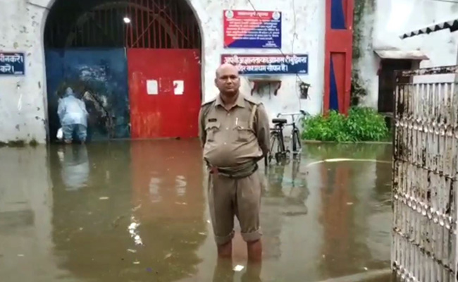 Over 850 Prisoners To Be Shifted As Heavy Rain Floods Jail In Eastern UP