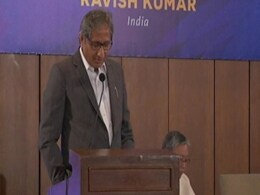 Ramon Magsasay Award 2019 : रैमॉन मैगसेसे के मंच से बोले रवीश कुमार, मेरे साथ पूरी हिंदी पत्रकारिता आई है Ramon Magsasay Award 2019 : रैमॉन मैगसेसे के मंच से बोले रवीश कुमार, मेरे साथ पूरी हिंदी पत्रकारिता आई है