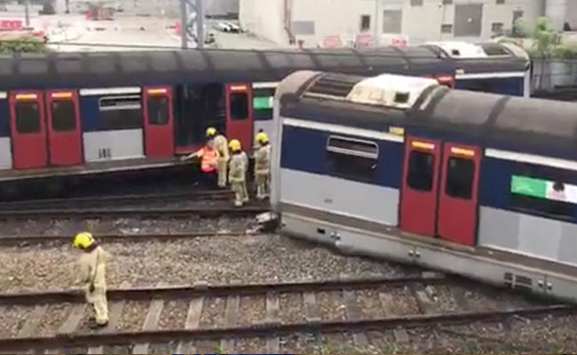 Hong Kong Train Derails During Rush Hour, 8 Injured