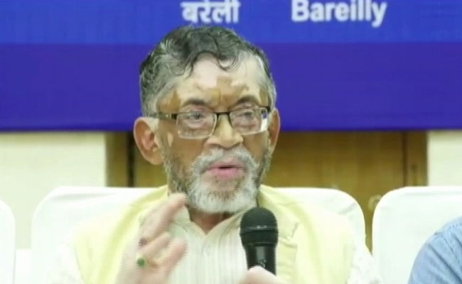 मोदी कैबिनेट में फेरबदल से पहले ही संतोष गंगवार और रमेश पोखरियाल ने दिया पद से इस्तीफा
