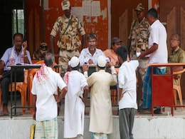Assam NRC: Reprieve For Excluded Children If Parents Are In Final List Assam NRC: Reprieve For Excluded Children If Parents Are In Final List