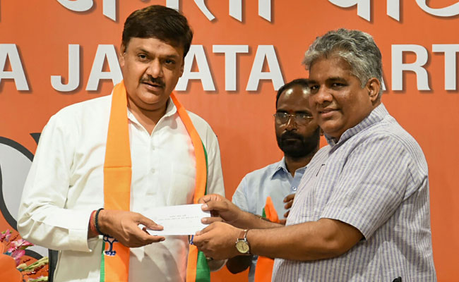 Ex-Samajwadi Party Leaders To Be BJP Candidates For UP Bypolls