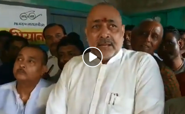 Giriraj Singh Fires Fresh Attack At Nitish Kumar, Party Hits Back