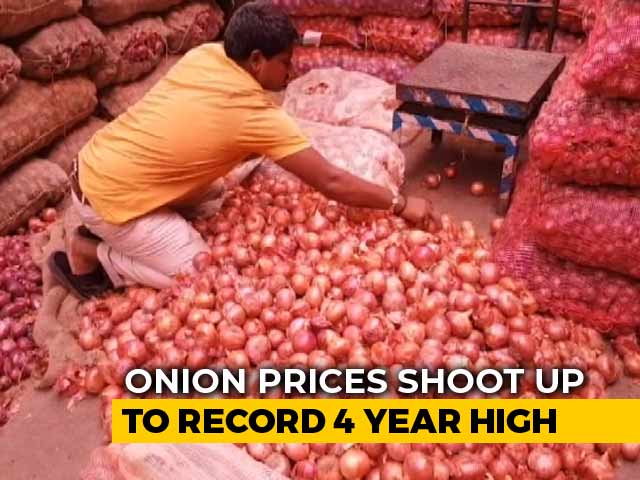 Onion Prices Surge To Rs. 70-80 Per Kg, Centre Mulls Imposing Stock Limits