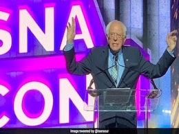 Hillary Clinton Says 'Nobody Likes' Bernie Sanders Hillary Clinton Says 'Nobody Likes' Bernie Sanders