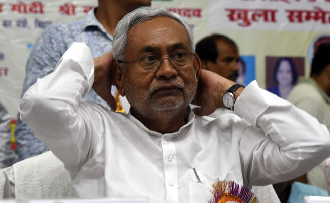 'Poster War' Over Nitish Kumar Being "Just Fine", And Bihar "Sick"