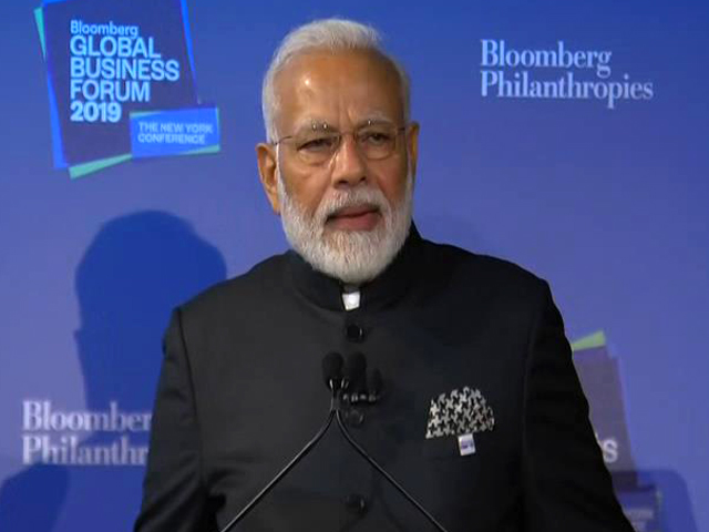 'बेटी बचाओं' अभियान के बाद अब पीएम मोदी ने बेटियों के लिए इस कार्यक्रम के आयोजन का किया आह्वान 'बेटी बचाओं' अभियान के बाद अब पीएम मोदी ने बेटियों के लिए इस कार्यक्रम के आयोजन का किया आह्वान