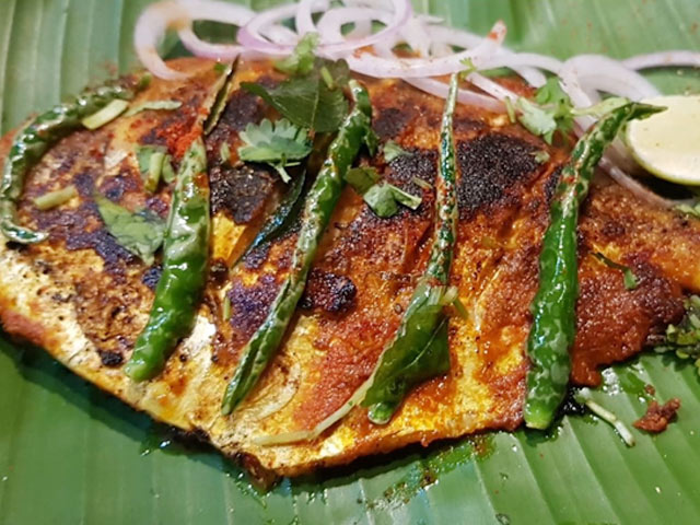 Andhra Pan Fried Pomfret Recipe