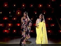 माधुरी दीक्षित संग प्रियंका चोपड़ा ने 'डोला रे डोला' पर बांधा ऐसा समां, ऑडियंस हुए क्रेजी-  देखें Video माधुरी दीक्षित संग प्रियंका चोपड़ा ने 'डोला रे डोला' पर बांधा ऐसा समां, ऑडियंस हुए क्रेजी-  देखें Video