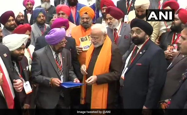 Howdy Modi: पीएम मोदी के बारे में क्या सोचता है भारतीय-अमेरिकी समुदाय