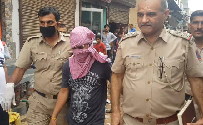 Delhi Man Smashed Wife's Head, Chopped Her Body, Then Called Her Mother