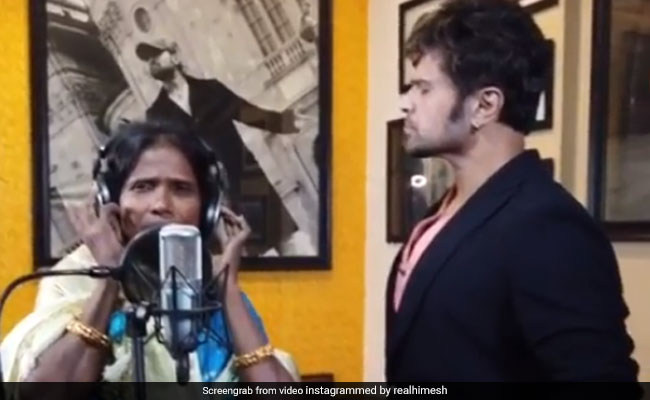 Ranu Mondal ने हिमेश रेशमिया और उदित नारायण के साथ रिकॉर्ड किया नया गाना, देखें Video