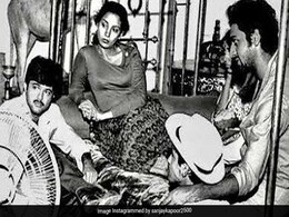 Seen This Throwback Pic Of Anil Kapoor, Shabana Azmi And Gulshan Grover Yet? Seen This Throwback Pic Of Anil Kapoor, Shabana Azmi And Gulshan Grover Yet?