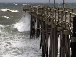 Hurricane Dorian Weakens To Category 1 Storm: US Officials Hurricane Dorian Weakens To Category 1 Storm: US Officials