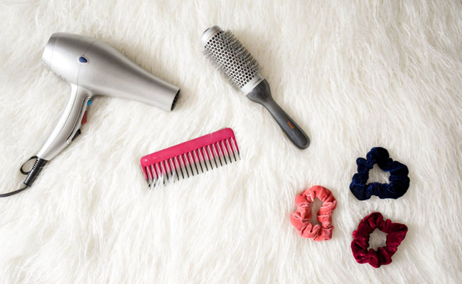 7 Portable Hair Tools That Are Perfect To Carry When Travelling