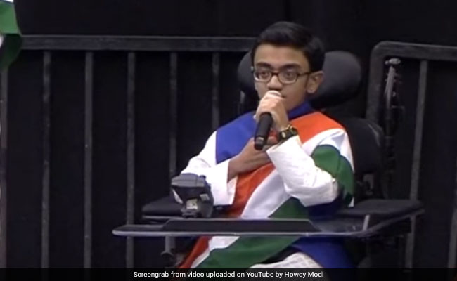 Howdy Modi: 16 साल के इस रैपर ने ह्यूस्टन में गाया राष्ट्रगान, फैन हो गये पीएम मोदी और ट्रंप