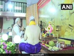 What PM Modi Wrote In Visitor's Book After <i>Ganesha Darshan</i> What PM Modi Wrote In Visitor's Book After <i>Ganesha Darshan</i>