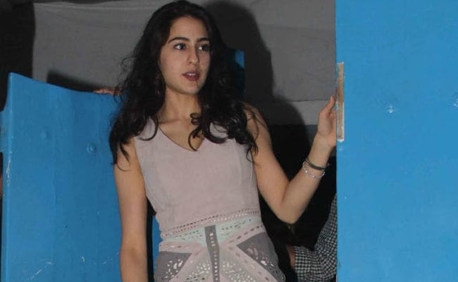 Viral: Sara Ali Khan's Old Graduation Video With Saif And Amrita Singh Cheering