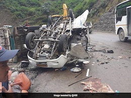 Six Killed, 4 Injured After Boulders Fall On their Car In Uttarakhand Six Killed, 4 Injured After Boulders Fall On their Car In Uttarakhand