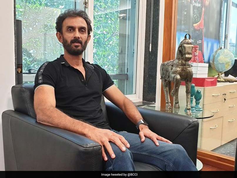 नए भारतीय बैटिंग कोच विक्रम राठौड़ को इन दो बल्लेबाजों में नजर आया मध्यक्रम की समस्या का समाधान