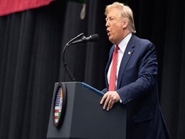 हाउडी मोदी: जब डोनाल्ड ट्रंप ने पीएम मोदी से पूछा- क्या मैं भारत आने के लिए निमंत्रित हूं? हाउडी मोदी: जब डोनाल्ड ट्रंप ने पीएम मोदी से पूछा- क्या मैं भारत आने के लिए निमंत्रित हूं?