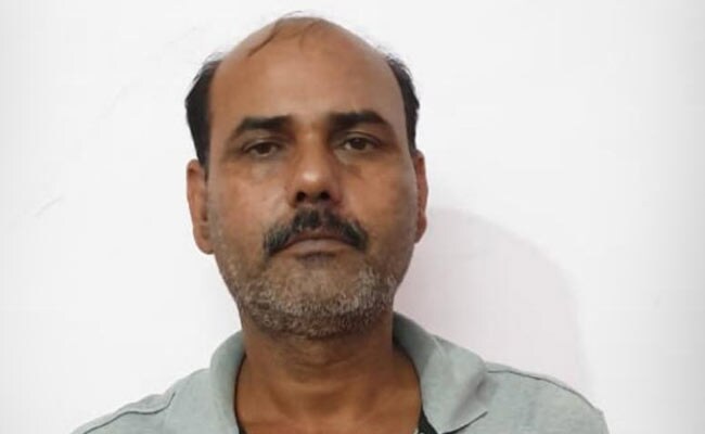 यूपी: नोएडा STF को मिली बड़ी सफलता, 50 हजार का इनामी बदमाश गिरफ्तार