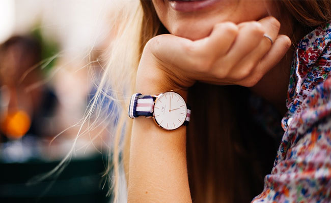9 Chic Women's Watches That Are Hot Right Now On Amazon