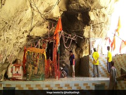 पाकिस्तान सरकार प्राचीन हिंगलाज माता मंदिर की कराएगी मरम्मत पाकिस्तान सरकार प्राचीन हिंगलाज माता मंदिर की कराएगी मरम्मत