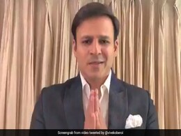 बेंगलुरु के ड्रग्स केस को लेकर मुंबई में विवेक ओबेरॉय के घर पर पुलिस ने ली तलाशी बेंगलुरु के ड्रग्स केस को लेकर मुंबई में विवेक ओबेरॉय के घर पर पुलिस ने ली तलाशी