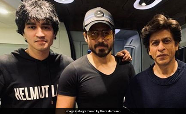 Emraan Hashmi, Who Had To Call Shah Rukh Khan 'Dhakkan', Is 'Embarrassed'