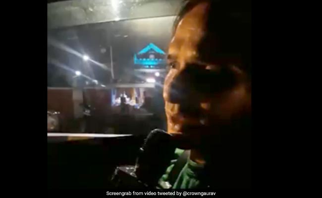 Lucknow Uber Driver Sings '<i>Nazar Ke Saamne</i>'. Brilliant, Says Twitter