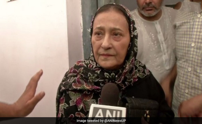 समाजवादी पार्टी ने उपचुनाव में रामपुर सीट पर इस उम्मीदवार को उतारकर सबको चौंकाया