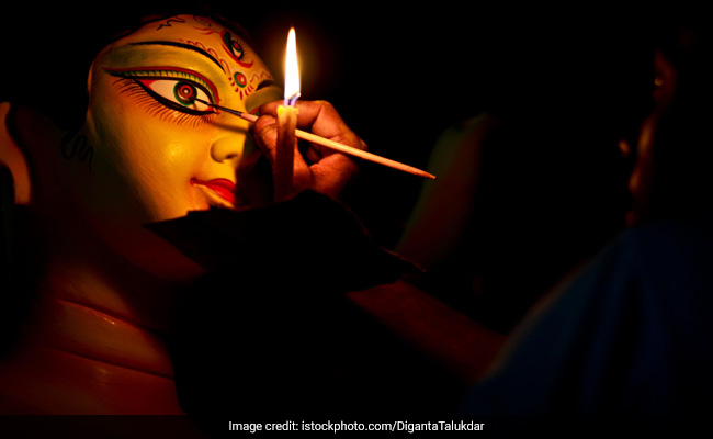 Mahalaya 2019: Subho Mahalaya Wishes For Your Loved Ones