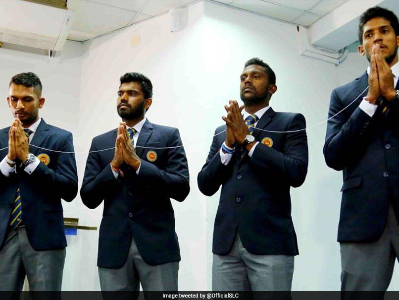 Sri Lanka Captain Dasun Shanaka "Satisfied With Security", Team Leaves For Pakistan Sri Lanka Captain Dasun Shanaka "Satisfied With Security", Team Leaves For Pakistan