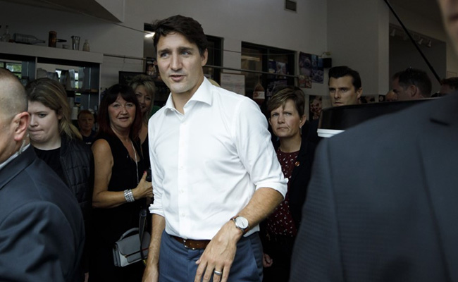 Barak Obama Backs Canada's Justin Trudeau For Another Term In Office