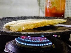 Indian Cooking Tips: Quick Tip To Fix A Sticky Dosa Tawa Indian Cooking Tips: Quick Tip To Fix A Sticky Dosa Tawa