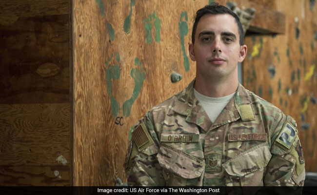 US Airman, On His Way To Pick Up Heroism Award, Saves Child On Flight