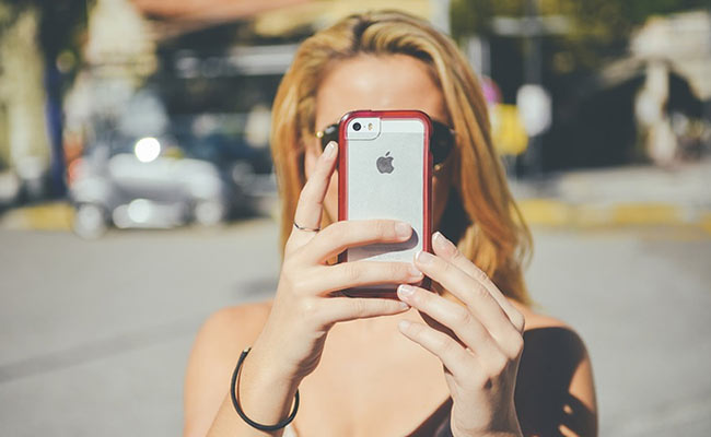 7 Cool Cases To Use With Your iPhone