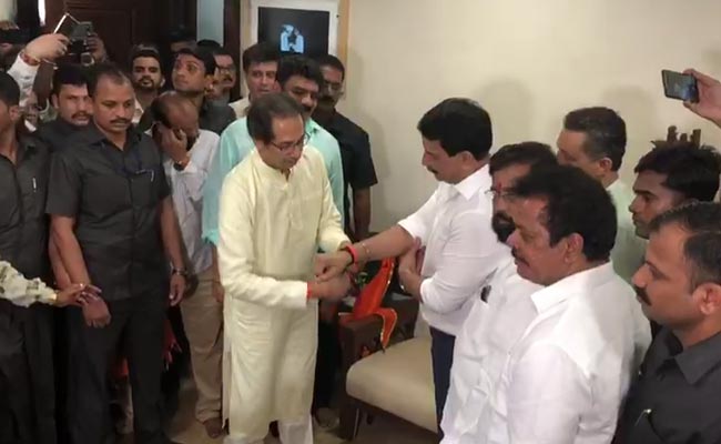 "Encounter Specialist" Joins Uddhav Thackeray's Shiv Sena Ahead Of Polls