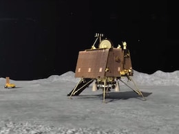 ISRO के वैज्ञानिक ने कहा, चंद्रयान-2 का 95 प्रतिशत सही-सलामत, ऑर्बिटर अभी भी काट रहा है चंद्रमा के चक्कर ISRO के वैज्ञानिक ने कहा, चंद्रयान-2 का 95 प्रतिशत सही-सलामत, ऑर्बिटर अभी भी काट रहा है चंद्रमा के चक्कर