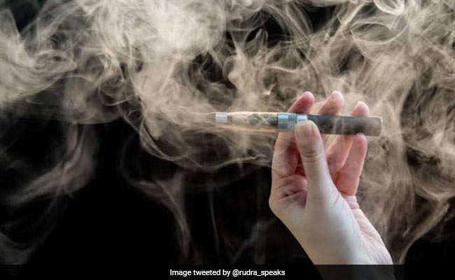 US Imposes Partial Ban On Flavored E-Cigarettes
