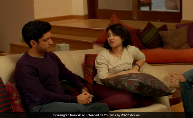 'Hope Zaira Wasim Changes Her Mind About Quitting Films,' Says <i>The Sky Is Pink</i> Co-Star Farhan Akhtar