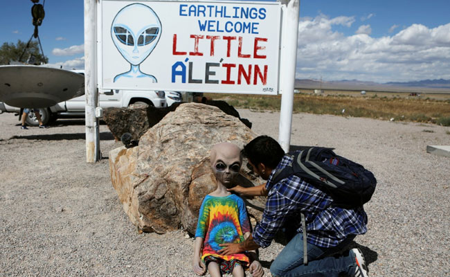 Alien Enthusiasts Descend On Nevada Desert Near Secretive US Base Area 51