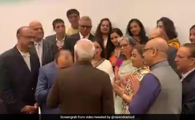 "Building A New Kashmir": PM Modi Meets Kashmiri Pandits In Houston