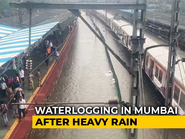 Heavy Rain Paralyses Mumbai Again