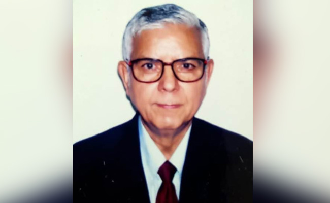 From ITI To IIT: At The 'Young Age' Of 77, He Is A PhD From IIT Delhi