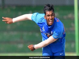 Atharva Ankolekar: कंडक्टर का बेटा बना  U-19 एशिया कप का स्टार, मुसीबतों को अपनाकर लिखी जीत की ईबादत Atharva Ankolekar: कंडक्टर का बेटा बना  U-19 एशिया कप का स्टार, मुसीबतों को अपनाकर लिखी जीत की ईबादत