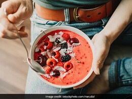 Katrina Kaif, Shilpa Shetty And 5 Other Celebs Who Love Their Breakfast Bowls